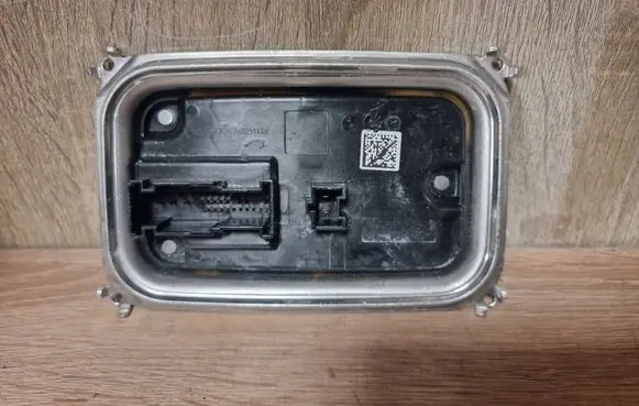 Mercedes-Benz S W223 LED ballast control module A2239000411