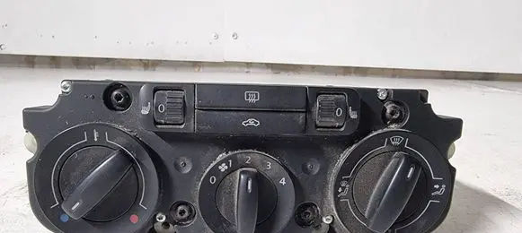 Volkswagen Caddy Air conditioning (A/C) switch 