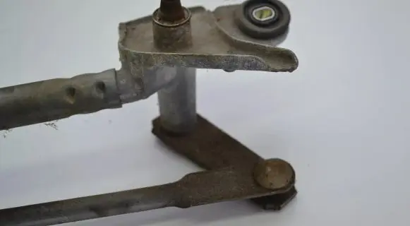 Ford Fusion Front wiper linkage and motor 9E5117566AA