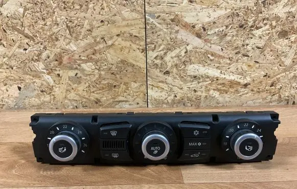 BMW 5 E60 E61 Climate control unit 11419110