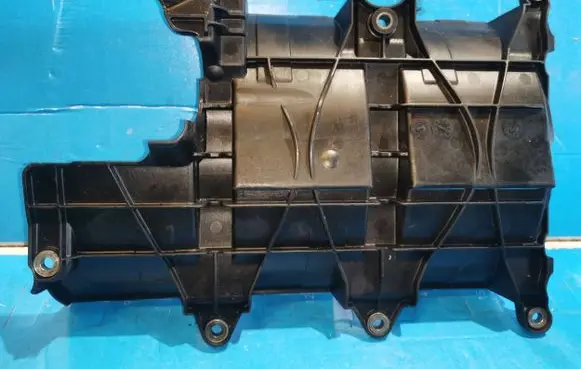 Mercedes-Benz E W212 Oil breather separator A6421800885
