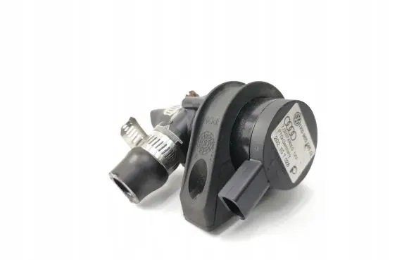 Audi A3 S3 8P Electric auxiliary coolant/water pump 1K0965561G