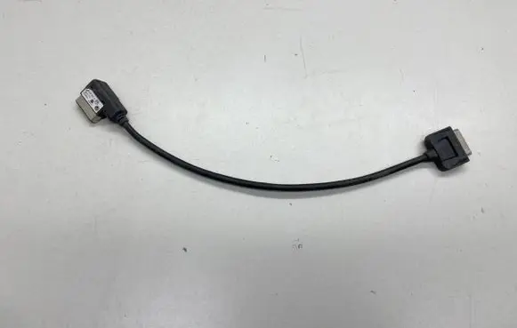Volkswagen Jetta VI iPod connector socket 5N0035554D