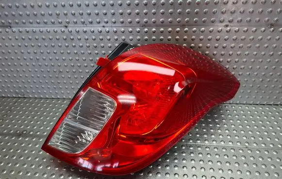 Opel Mokka Rear/tail lights S27639066