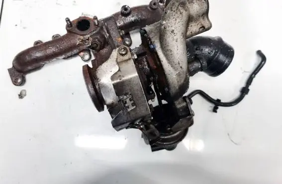 Skoda Octavia Mk2 (1Z) Turbo 03L253016T 775512-1