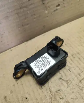 Renault Laguna II ESP acceleration yaw rate sensor 8200404858 10170103313