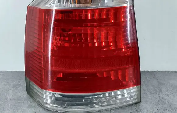 Opel Vectra C Rear/tail lights 13131000