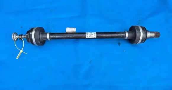 BMW 5 G30 G31 G38 Rear driveshaft 8689575 33208689575