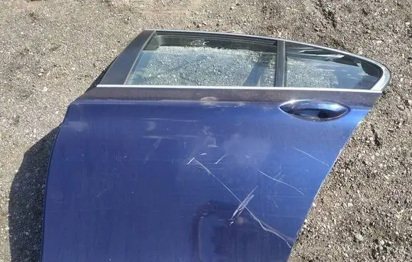 BMW 5 GT F07 Rear door MELYNOS
