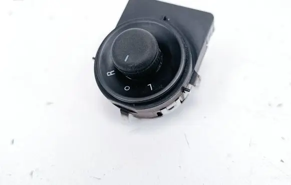 Buick Encore I Wing mirror switch 42406141