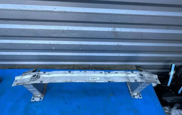 Porsche Cayenne (9Y0 9Y3) Front bumper support beam 9Y0807109B P0536