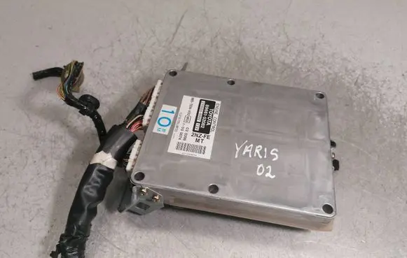 Toyota Yaris Engine control unit/module 8966152082 2110005992