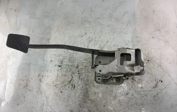 Clutch pedal