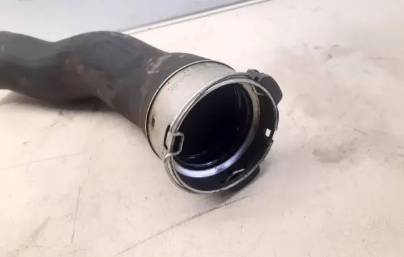 BMW 1 F20 F21 Intercooler hose/pipe