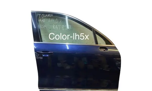 Volkswagen Touareg II Front door