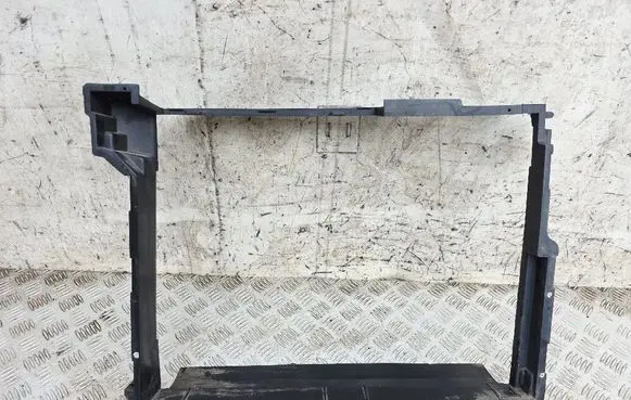 Renault Captur Intercooler air guide/duct channel 215592894R