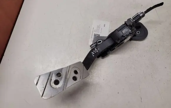 Mazda 6 Accelerator throttle pedal GS8T41600 6PV93337004 KU066