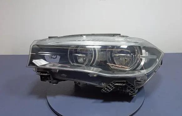 BMW X5 F15 Headlight/headlamp 7471347