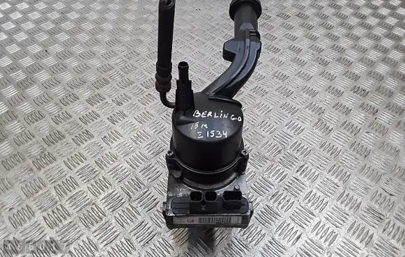 Citroen Berlingo Power steering pump 9803384280a5102310