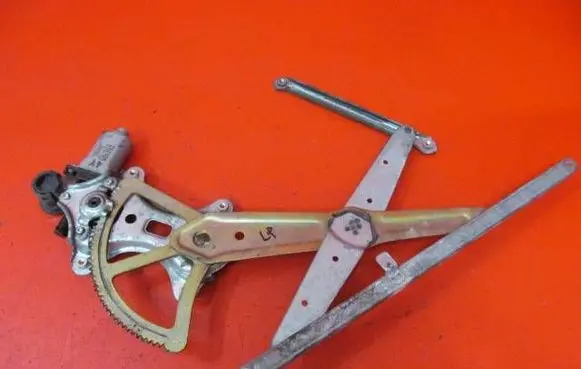 Toyota RAV 4 (XA20) Front door window regulator with motor 8572042070