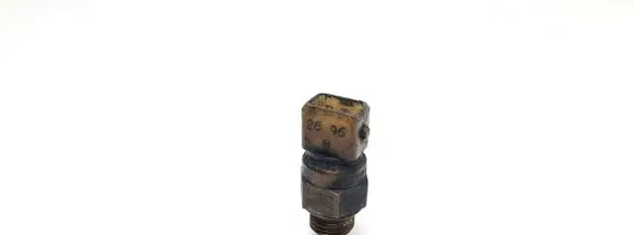 BMW 5 E34 Coolant temperature sensor 2243816