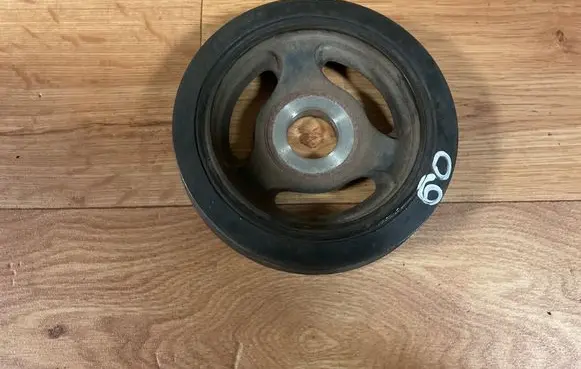 Peugeot 308 Crankshaft pulley 9654961080