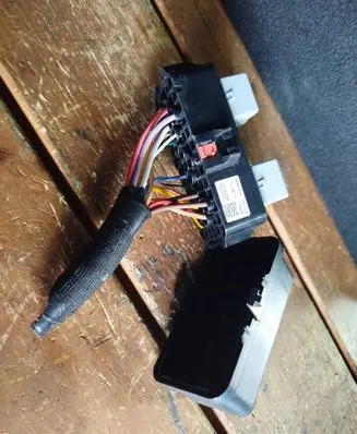 Peugeot 308 Fuse box set 9820725480