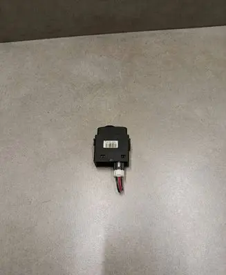 Nissan Qashqai Headlight level height control switch 25190JD00B