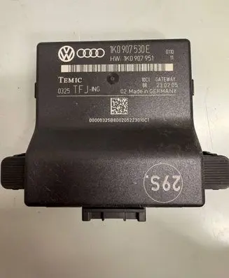 Volkswagen Golf Plus Gateway control module 1K0907530E 1K0907951