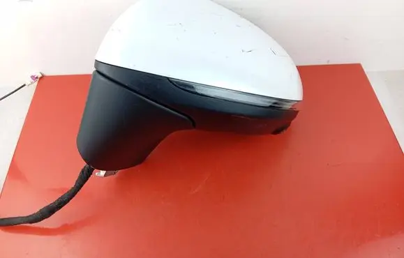 Mercedes-Benz E W238 Front door electric wing mirror A2368108302