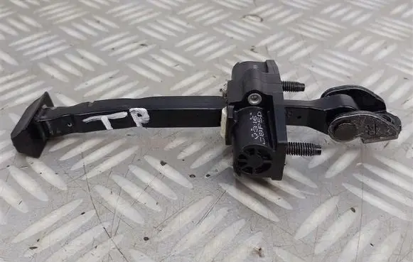 Volvo XC40 Front door check strap stopper 31457263