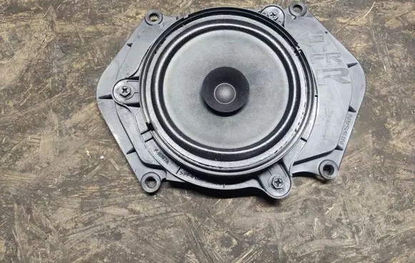Infiniti Q70 Y51 Front door speaker 281661MA0A 281563SH0A