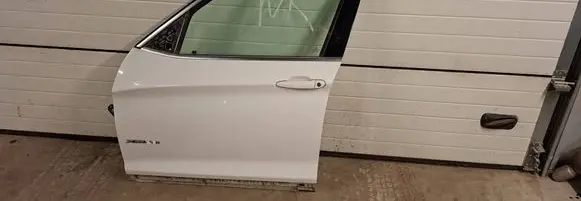 BMW X3 F25 Front door 