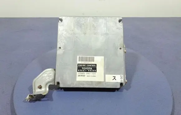Toyota Avensis Verso Engine control unit/module ECU 8966144360
