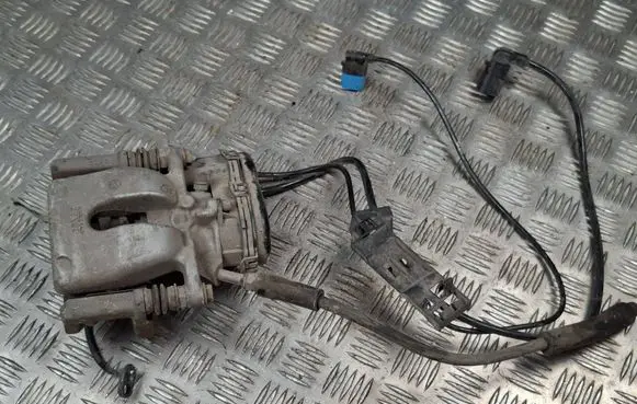 Rear brake caliper
