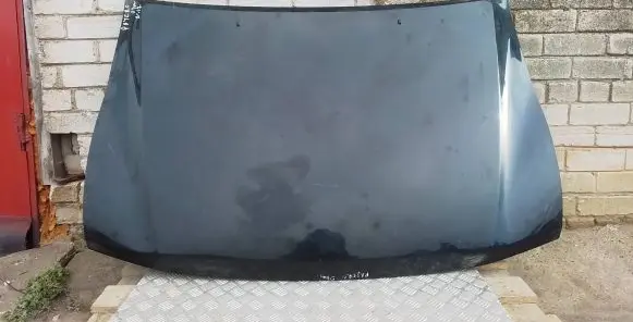 Mitsubishi Pajero Engine bonnet/hood