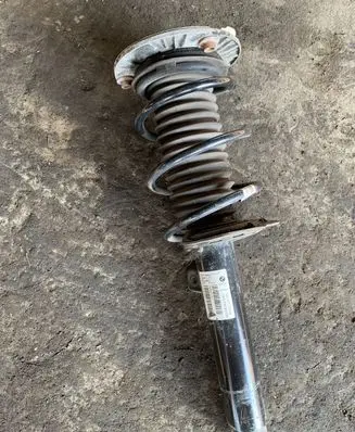 BMW 1 F20 F21 Front shock absorber with coil spring 6862171