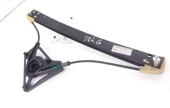Audi A1 Rear window lifting mechanism without motor 8X4839462A 1021928548103