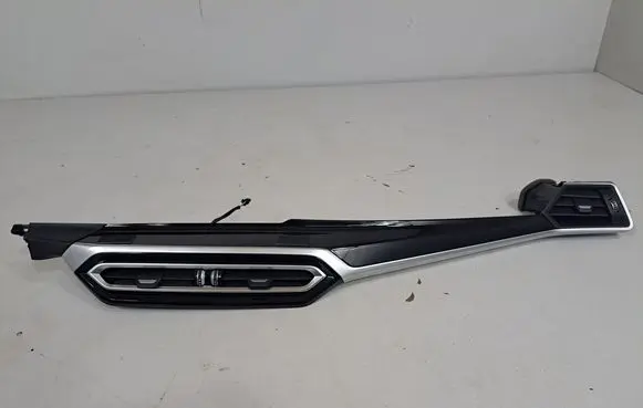 BMW 4 G22 G23 G24 G26 Dashboard glove box trim 9624715 5A04CE2
