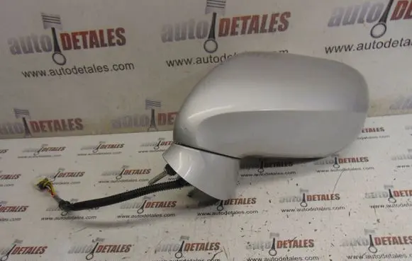 Front door electric wing mirror