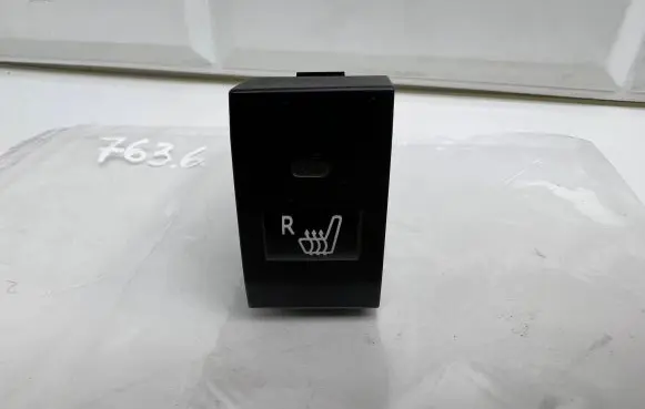 KIA Sorento Seat heating switch 937503E000 93750 A0226