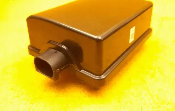 Mercedes-Benz E W212 Distronic sensor radar A2129004603