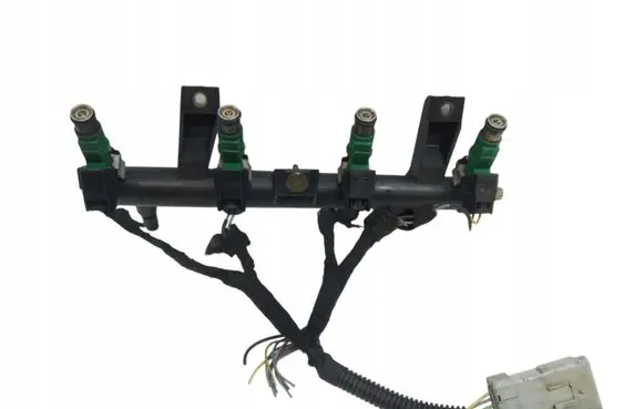 Peugeot 206 Fuel main line pipe 9655833580