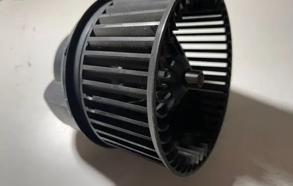 Ford Grand C-MAX Heater fan/blower AV6N18456AA