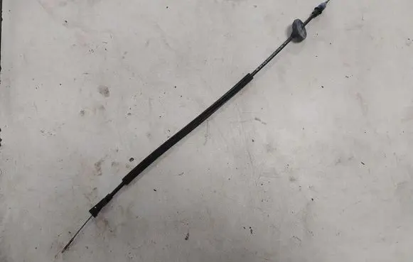 Volkswagen Touran I Front door cable line 1T0837085