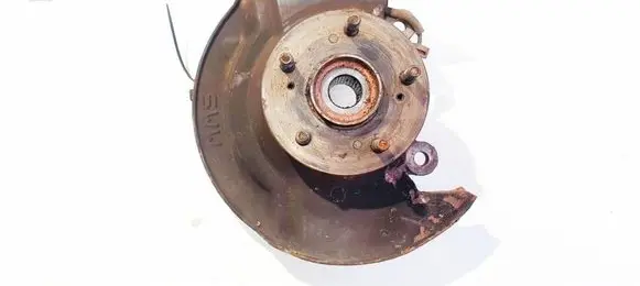 Honda CR-V Front wheel hub