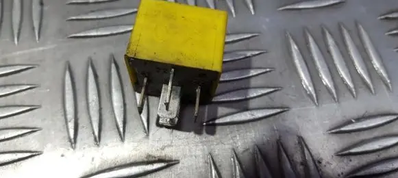 Renault Clio II Other relay 7700844253