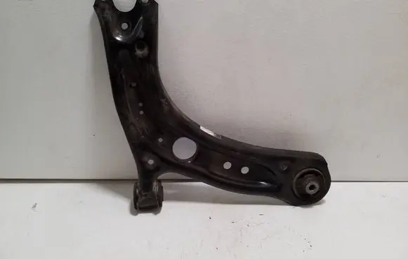 Volkswagen T-Roc Front lower control arm/wishbone 5WA407152C
