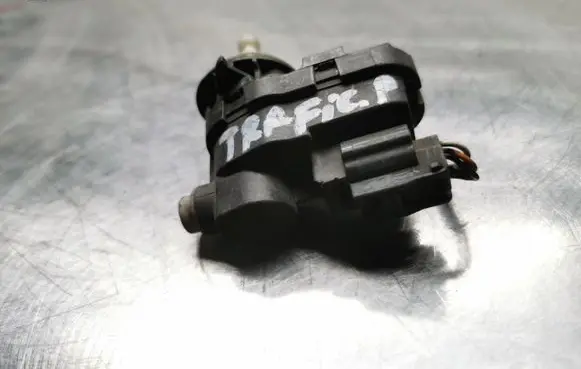 Renault Trafic II (X83) Headlight level adjustment motor 