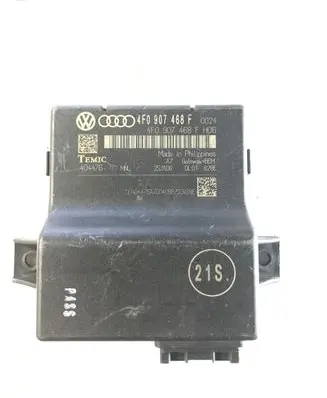 Audi A6 S6 C6 4F Gateway control module 4F0907468F